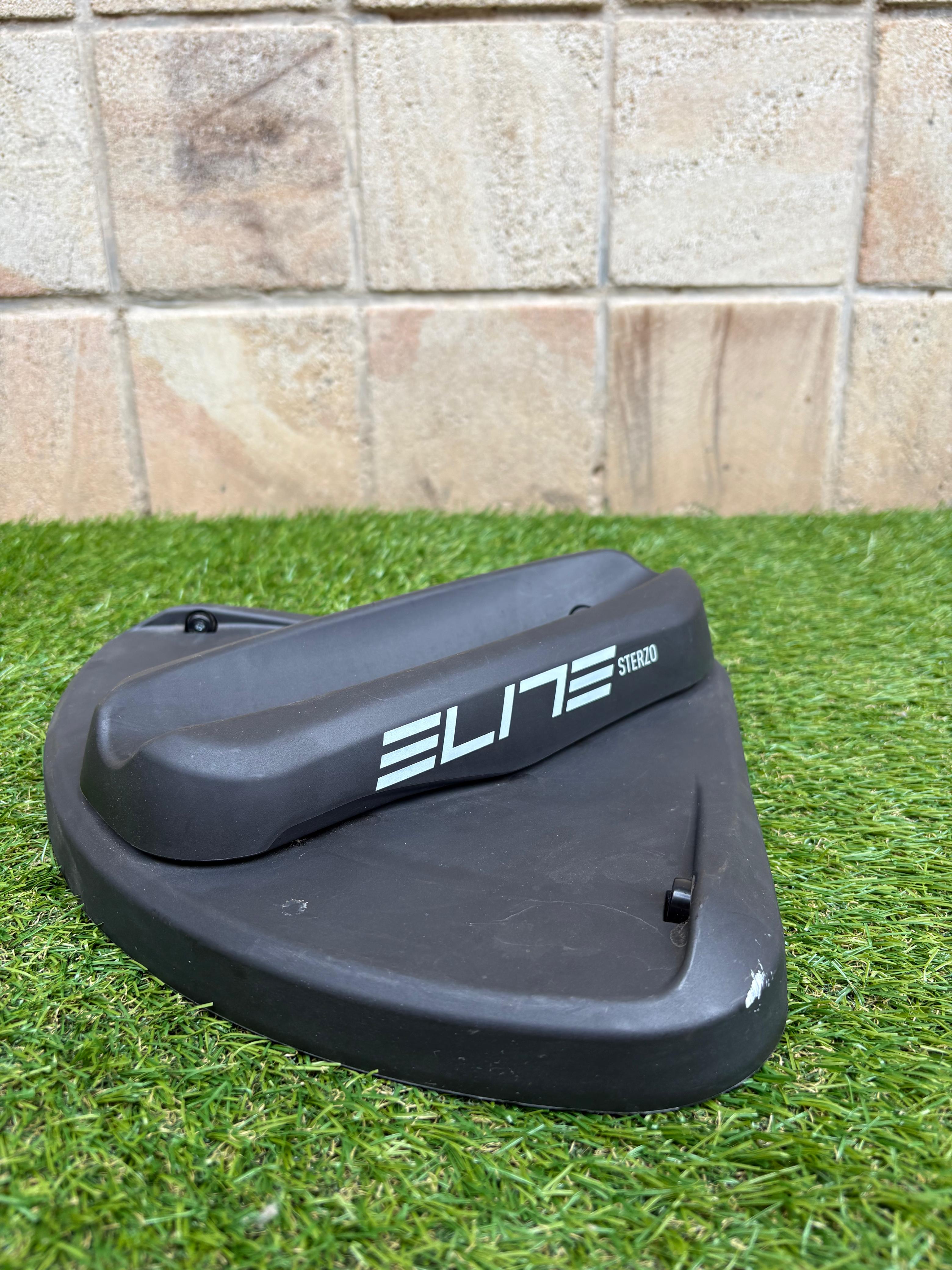 Elite Sterzo Riser Block